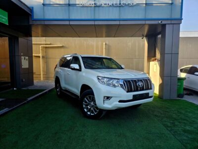2019 Toyota Prado GXR V6 Engine 4.0 Liter 4WD White Beige SUV GCC