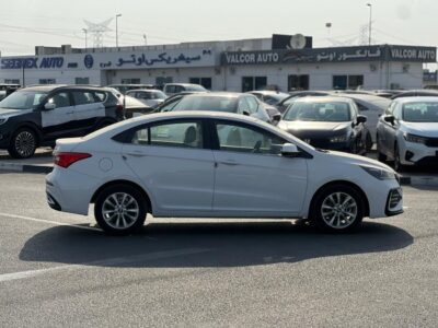 2026 CHERY ARRIZO5 1.5 Liter 4 Cylinder Petrol Engine White Black Sedan