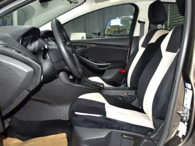 2017 Ford Focus S 4 Cylinder Petrol Engine Brown Black Hatchback GCC Specs