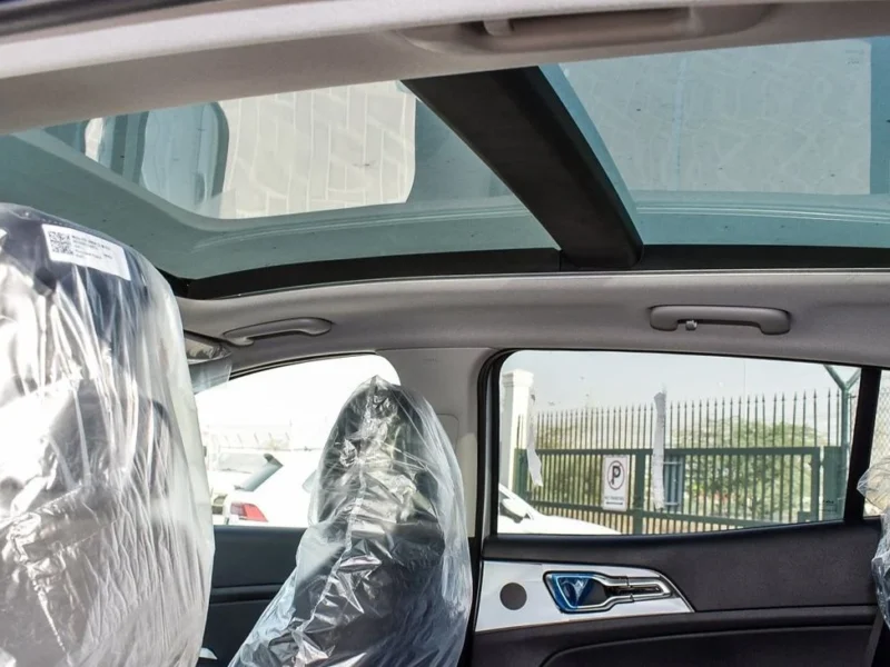 2024 Kia Sportage 4 Cylinder Petrol Engine Silver Black SUV Automatic