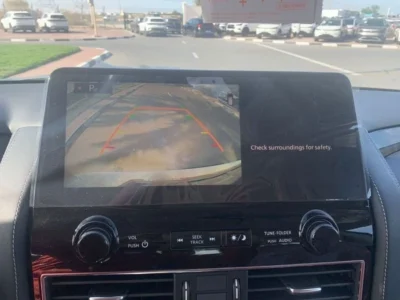 2022 Nissan Patrol LE Titanium 5.6L 8 Cylinder Petrol Engine White Tan SUV GCC