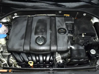 2013 Volkswagen Passat SEL 5 Cylinder Petrol Engine Silver Beige Sedan GCC