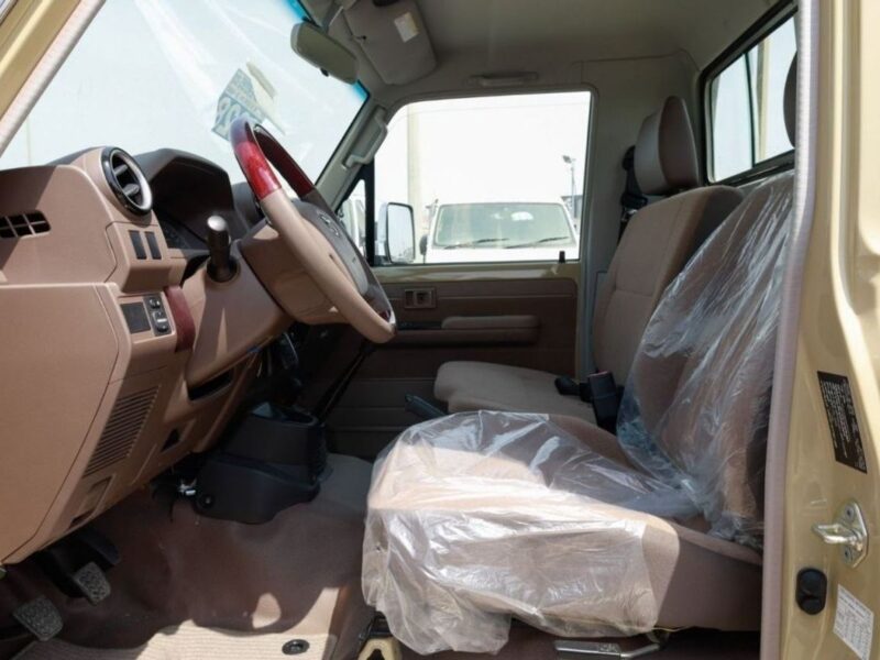 2022 Toyota Land Cruiser Pickup 4.0 LX 6 Cylinder Petrol Engine Beige Brown GCC