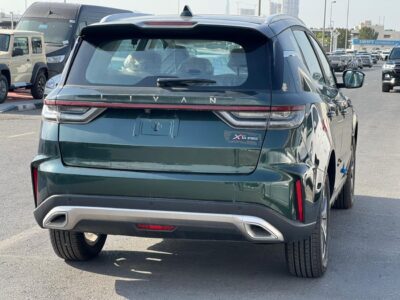 2024 LIVAN X6 Pro 1.5 Liter Turbo 4 Cylinder Petrol Engine Green Black SUV