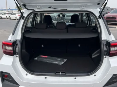 2025 TOYOTA RAIZE 1.2 Liter 3 Cylinder Petrol Engine White Black SUV