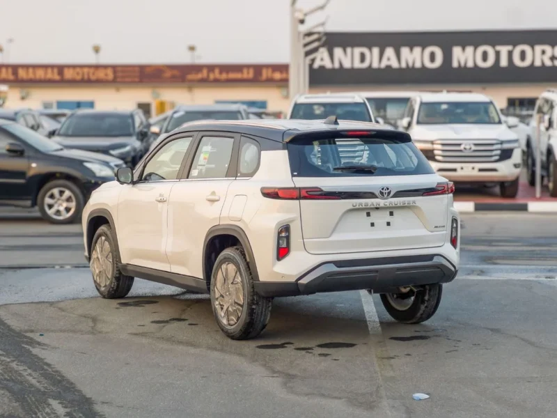 2025 TOYOTA URBAN CRUSIER 1.5 Liter 4 Cylinder Engine White Burgundy Sedan