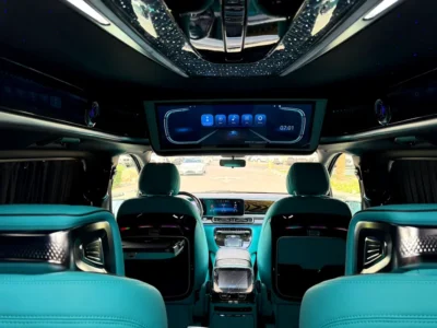 2025 Mercedes-Benz V-Class V 250 4 Cylinder Petrol Engine Black Blue Van