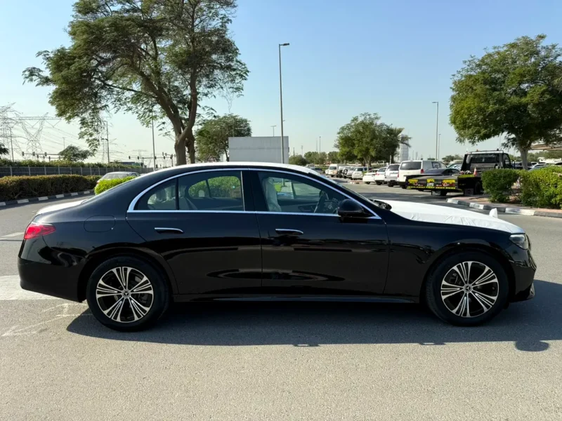 2026 Mercedes-Benz E-Class E 200 4 Cylinder Petrol Engine Black Beige Sedan