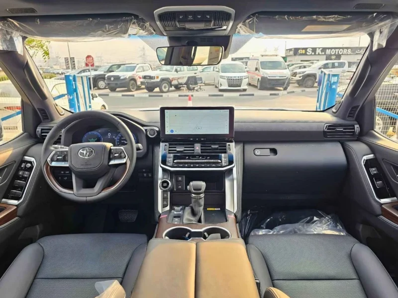 2026 Toyota Land Cruiser VX 4.0L PETROL V6 Engine Black SUV GCC Specs