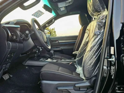 2026 Toyota Hilux SR5 ADVENTURE 4.0L V6 PETROL Black Pick Up Truck