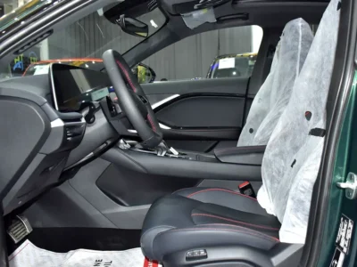 2026 MG MG 7 Deluxe 4 Cylinders Petrol Engine Green Black Sedan GCC