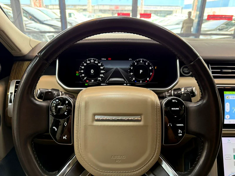 2019 Land Rover Range Rover HSE TOP6 Cylinder Petrol Engine White Beige SUV