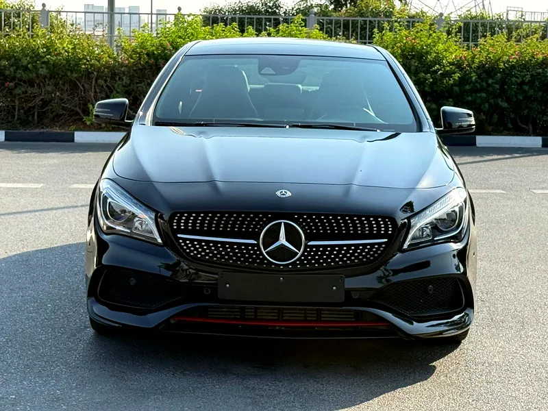2019 Mercedes-Benz CLA CLA250 4 Cylinder Petrol Engine Black Sedan GCC Specs