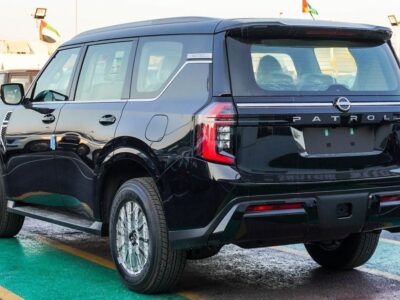 2025 Nissan Patrol SE V6 Cylinder Petrol Engine Black Beige SUV GCC Specs