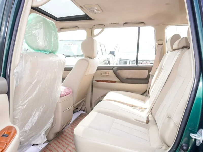 2004 Toyota Land Cruiser GXR 4.5 L V6 Engine Green Beige SUV GCC