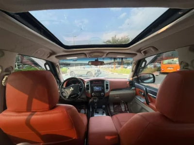 2022 Mitsubishi Pajero SIGNATURE EDITION 3.5 L 6 Cylinder White Orange SUV
