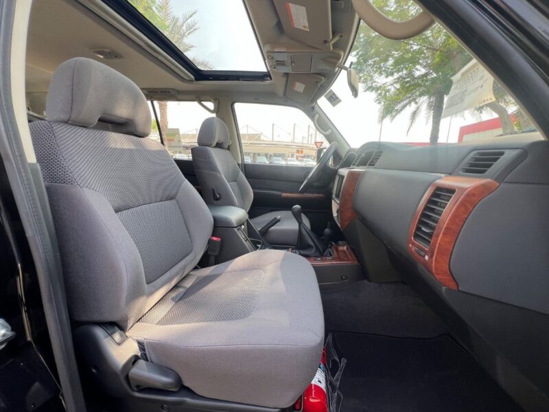 2024 Nissan Patrol Safari 4.8 Liter 6 Cylinder Petrol Engine M/T Black Grey SUV