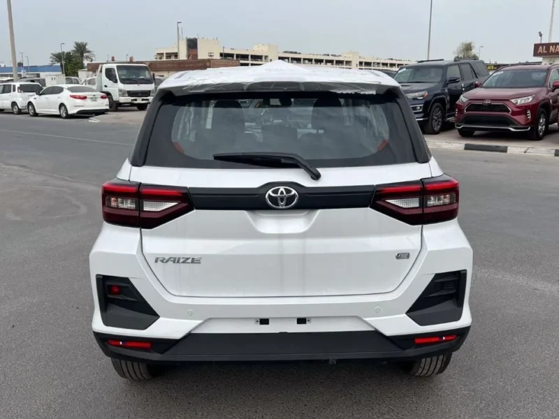 2025 TOYOTA RAIZE 1.2 Liter 3 Cylinder Petrol Engine White Black SUV