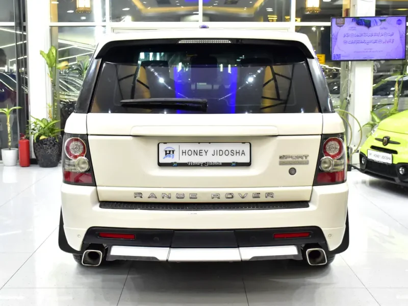 2010 Land Rover Range Rover Sport Supercharged 8 Cylinder White Brown SUV
