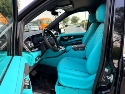 2025 Mercedes-Benz V-Class V 250 4 Cylinder Petrol Engine Black Blue Van