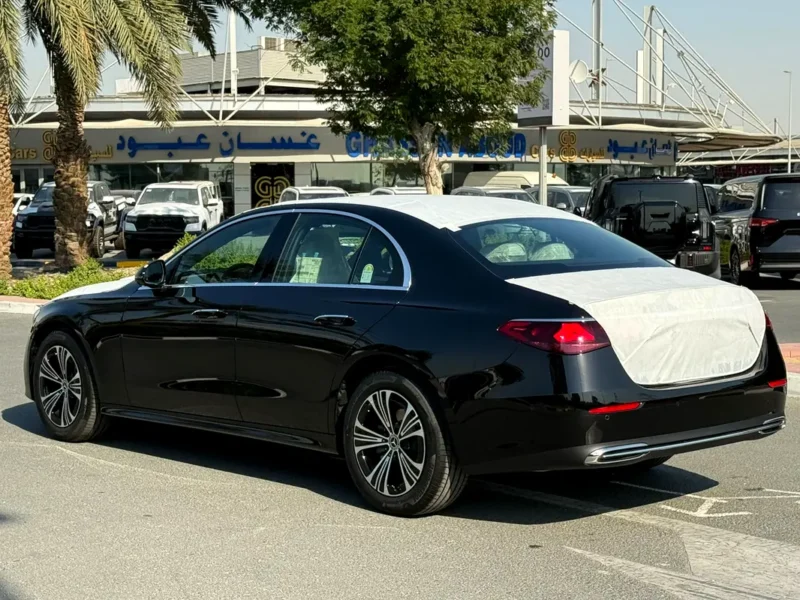 2026 Mercedes-Benz E-Class E 200 4 Cylinder Petrol Engine Black Beige Sedan