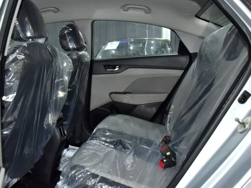 2020 Hyundai Accent Comfort 4 Cylinder Petrol Engine Silver Grey Sedan GCC