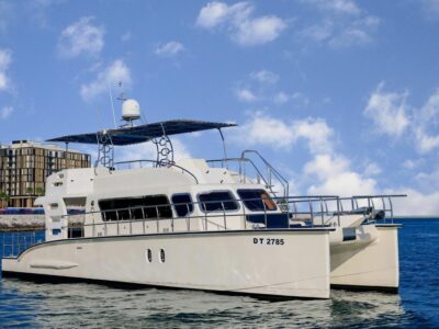 For Rent Yacht Charters in Dubai UAE