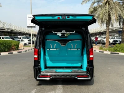 2025 Mercedes-Benz V-Class V 250 4 Cylinder Petrol Engine Black Blue Van