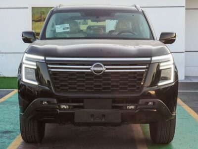 2025 Nissan Patrol SE V6 Cylinder Petrol Engine Black Beige SUV GCC Specs