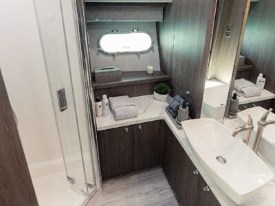 Party Yacht Charters for 20 PAX Available in Dubai UAE