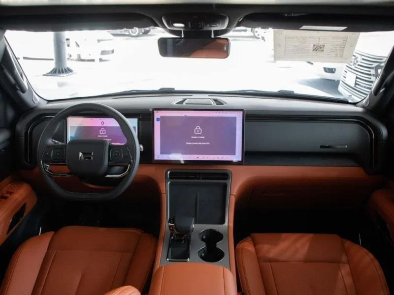 2025 ROX 01 VIP 7 seats 1.5L PLUG-IN Hybrid LONG RANGE White Orange SUV