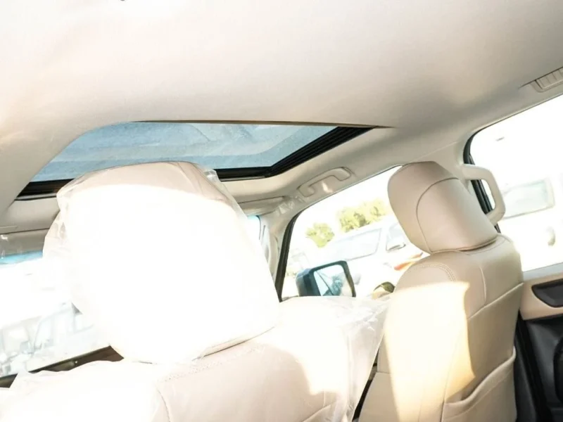 2024 Toyota Prado 2.4L GXR TWIN TURBO 4 Cylinder Engine Black Beige SUV GCC