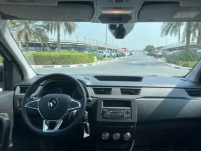 2025 Renault Express 1.6 Liter 4 Cylinder Petrol Engine White Black Van