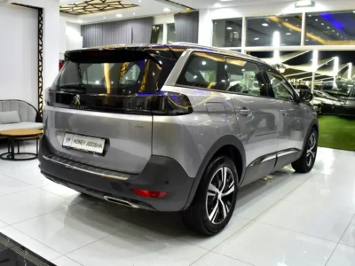 2024 Peugeot 5008 GT Line 4 Cylinder Petrol Engine Silver Red SUV GCC Specs