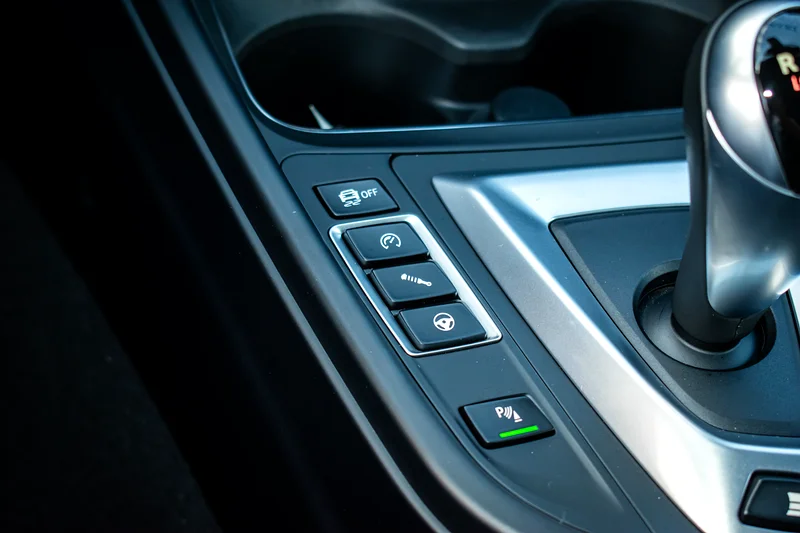 2018 BMW M4 Coupe 6 Cylinder Petrol Engine Blue Black Coupe