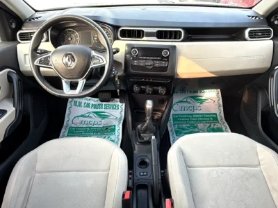 2022 Renault Duster LE 4 Cylinder Petrol Engine Brown Beige SUV GCC Specs