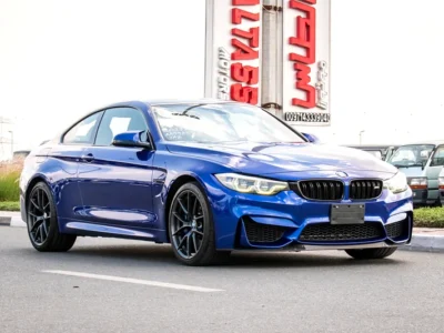 2018 BMW M4 Coupe 6 Cylinder Petrol Engine Blue Black Coupe