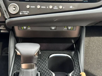 2025 LEXUS ES350 3.5 Liters 6 Cylinder Petrol Engine White Tan Sedan GCC