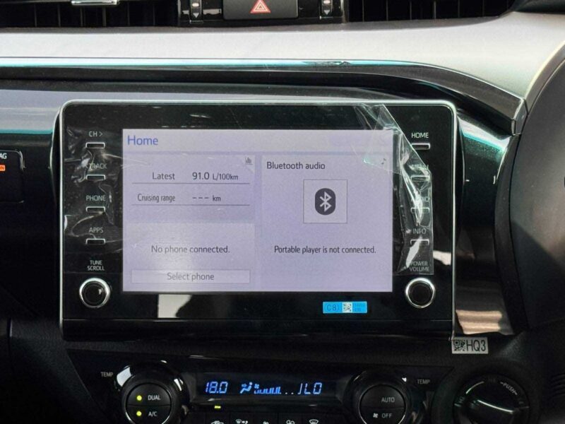 2025 Toyota Hilux TOP-LINE 2.8L 4 Cylinder Diesel Engine White Black RHD