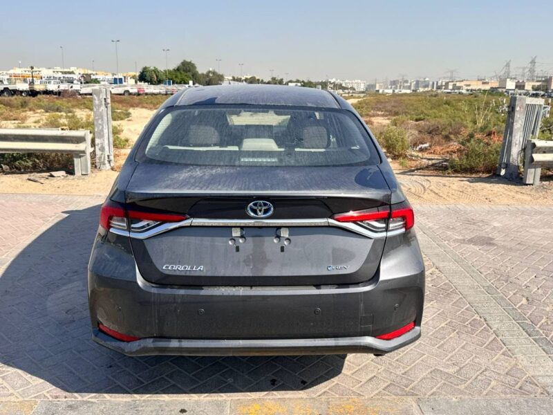 2025 TOYOTA COROLLA GLI HEV 1.8L 4 Cylinder Engine Grey Beige Sedan GCC