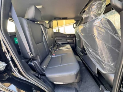 2025 Toyota Prado 2.8L DIESEL 4 Cylinder Diesel Engine Black SUV RHD