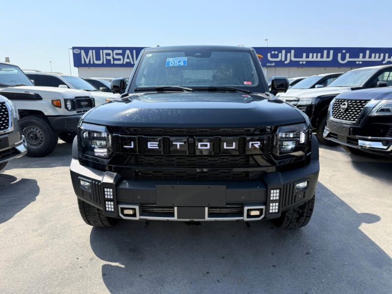 2025 Jetour T2 2.0L Turbo Petrol 4-Cylinder Petrol Engine Black Tan SUV