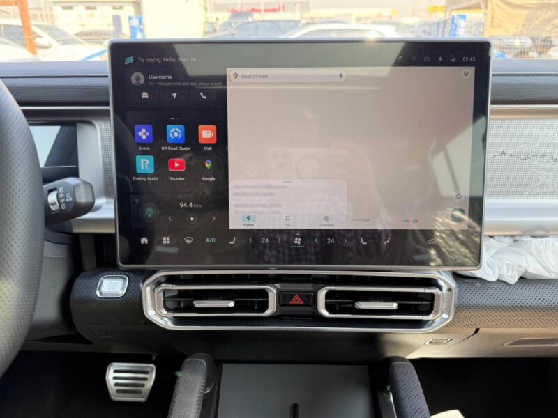 2025 Jetour T2 2.0L Turbo Petrol 4-Cylinder Petrol Engine Black Tan SUV