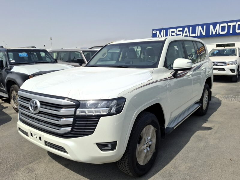 2025 Toyota Landcruiser GXR 3.5L TWIN TURBO, 6 CYLINDER White Beige SUV