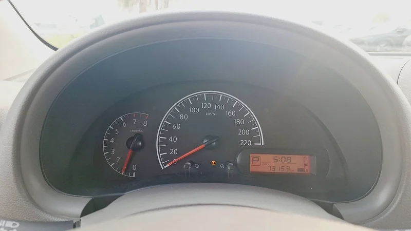 2022 Nissan Sunny Other 4 Cylinder Petrol Engine White Beige Sedan GCC