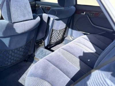 1988 Mercedes-Benz SEL-Class 560 SEL 8 Cylinder Engine White Blue Sedan