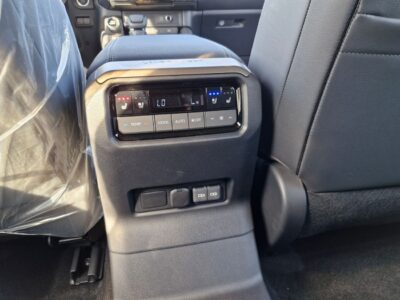 2024 Toyota Prado VXL 2.4L 4 Cylinders TURBO PETROL 4X4 White Black SUV