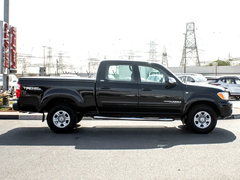 2006 Toyota Tundra Double Cab Limited 8 Cylinder Petrol Engine Black Beige