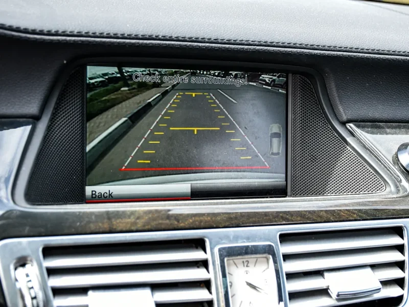 2013 Mercedes-Benz CLS-Class CLS 550 8 Cylinder Petrol Engine White Black Wagon