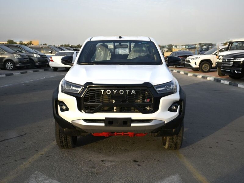 2025 Toyota Hilux 4.0L 6 Cylinder GR Sport Rally Edition Full Option White Black